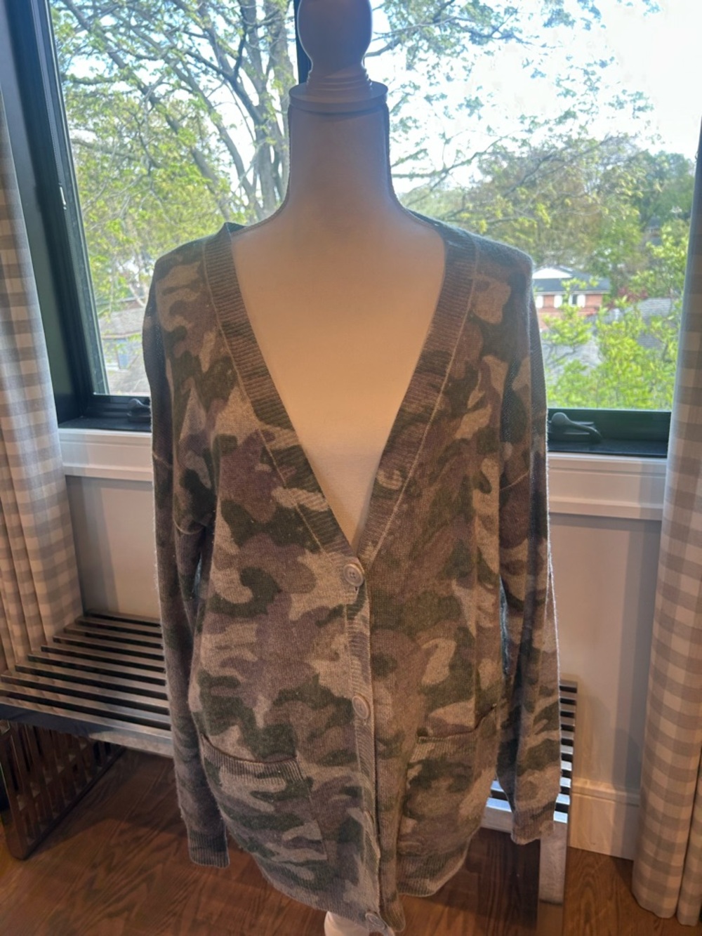 Camo V-Neck Button Cardigan Sweater - Gray/Green- cashmere